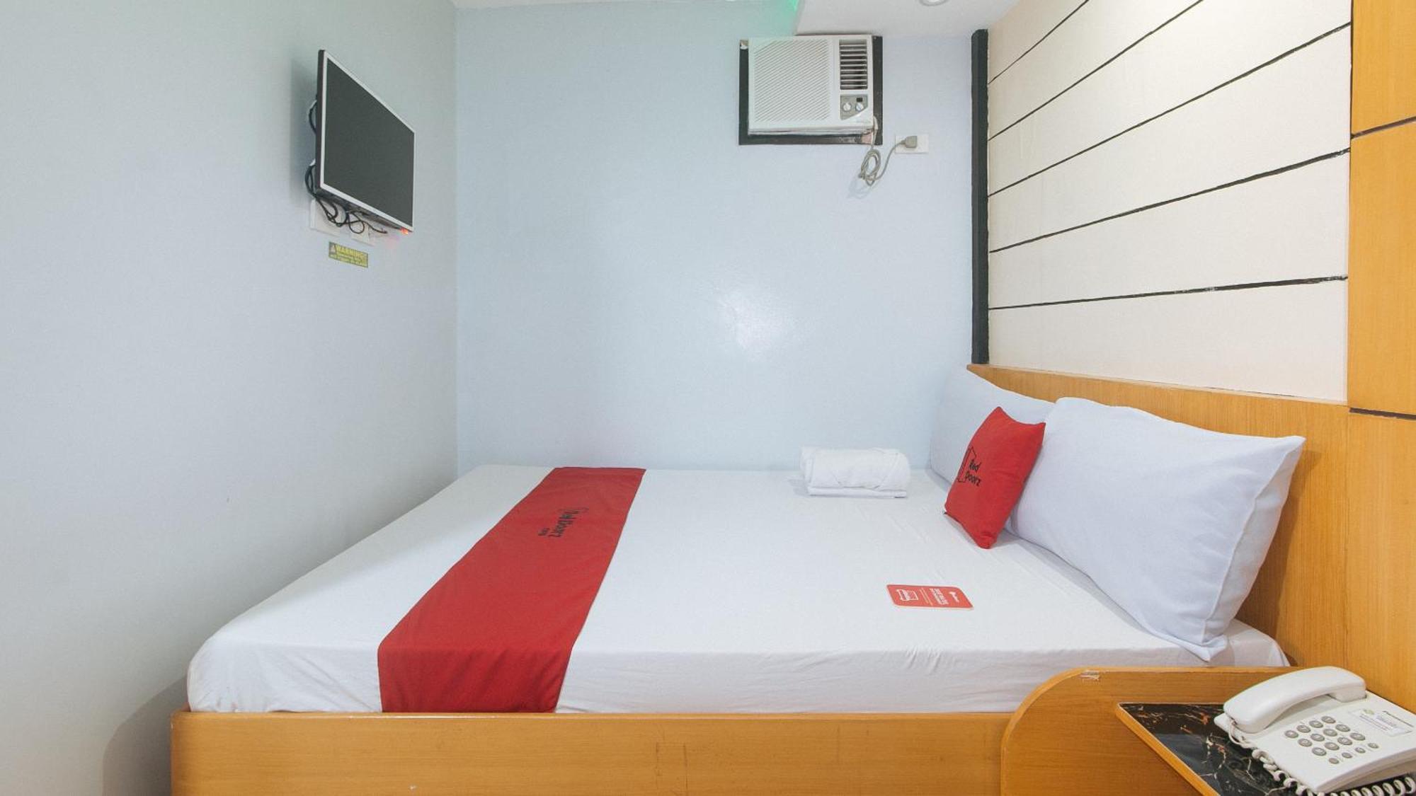 Reddoorz At Ranchotel Alabang 문틴루파 외부 사진