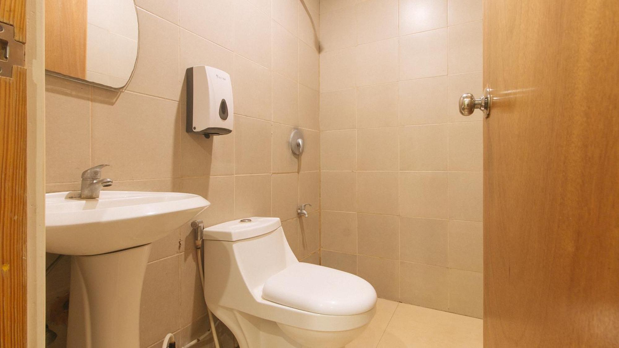 Reddoorz At Ranchotel Alabang 문틴루파 외부 사진